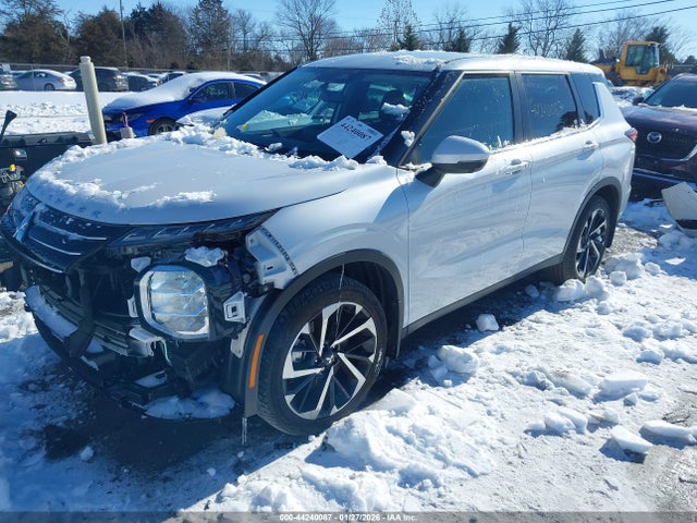 2023 MITSUBISHI OUTLANDER JA4J3UA89PZ050614 Photo 1
