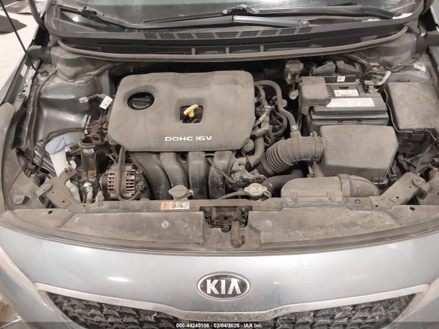 KIA FORTE S 2018 3KPFL4A72JE210788 Image 10