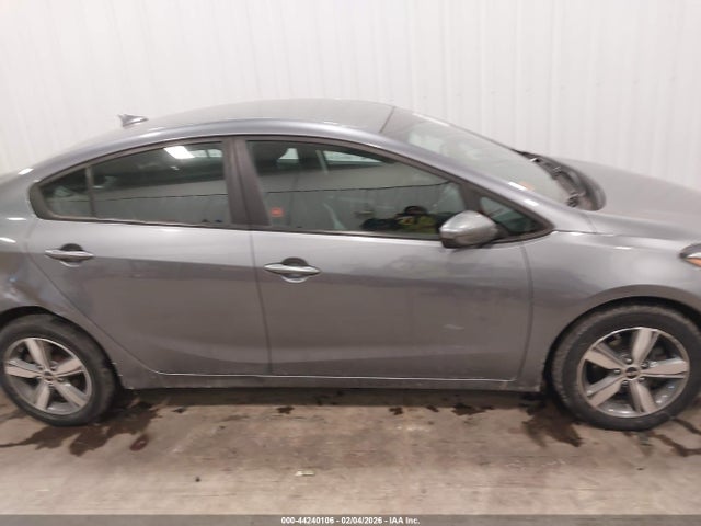 KIA FORTE S 2018 3KPFL4A72JE210788 Image 13