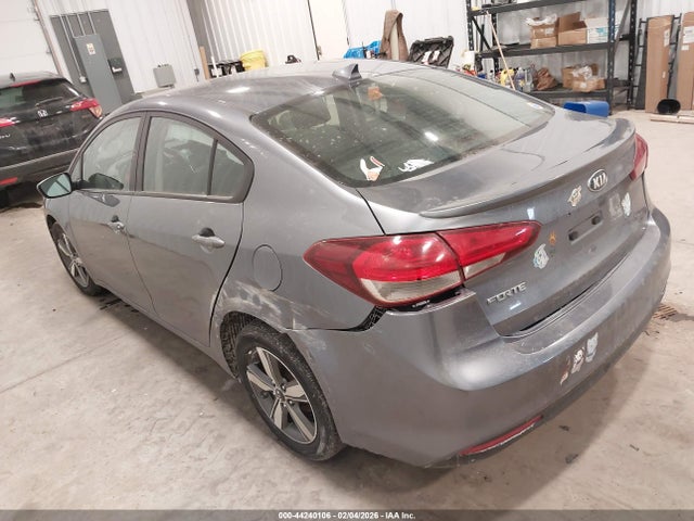 KIA FORTE S 2018 3KPFL4A72JE210788 Image 3