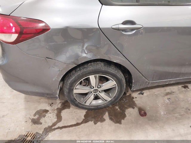 KIA FORTE S 2018 3KPFL4A72JE210788 Image 6