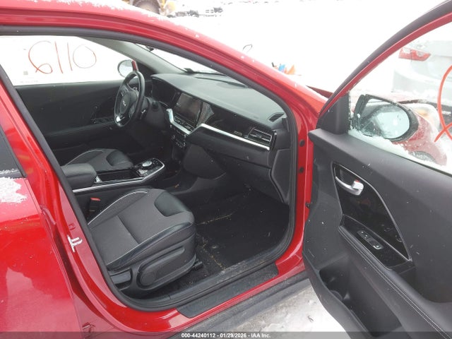 2022 KIA NIRO EV KNDCC3LG9N5142582 Photo 4