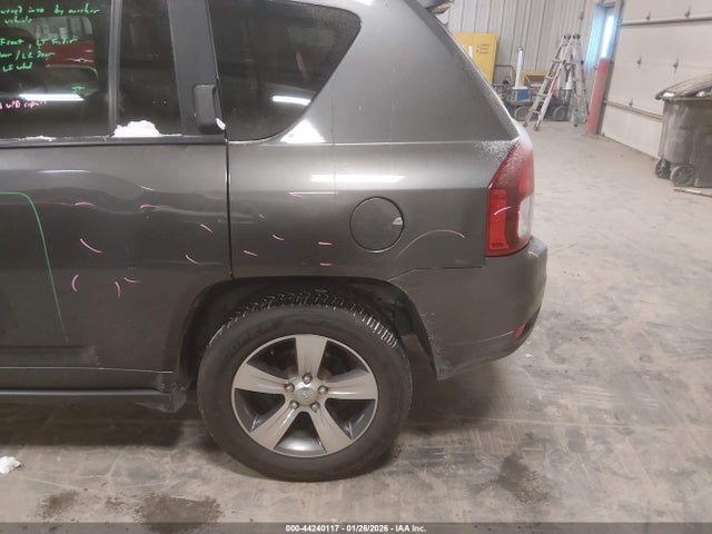 Jeep Compass High Altitude Edition 2016 1C4NJDEB7GD799170 Image 13