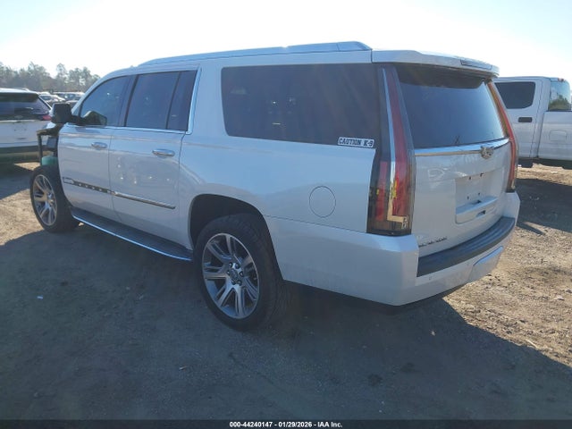 2016 CADILLAC ESCALADE ESV 1GYS4JKJ2GR337858 Photo 2