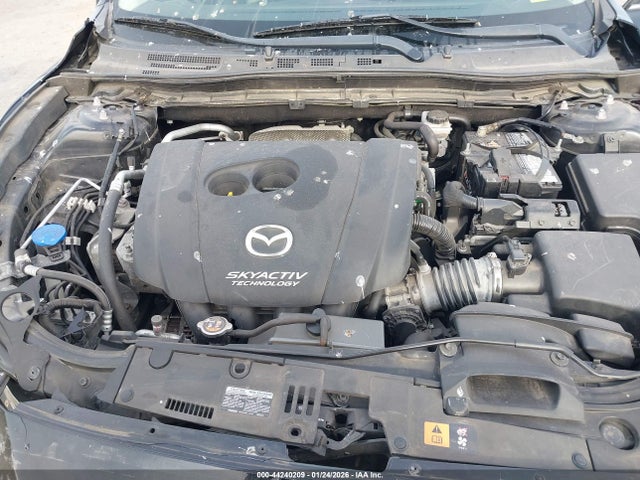 3MZBN1V3XJM199430 Mazda Mazda3 Touring