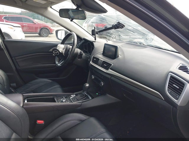 3MZBN1V3XJM199430 Mazda Mazda3 Touring