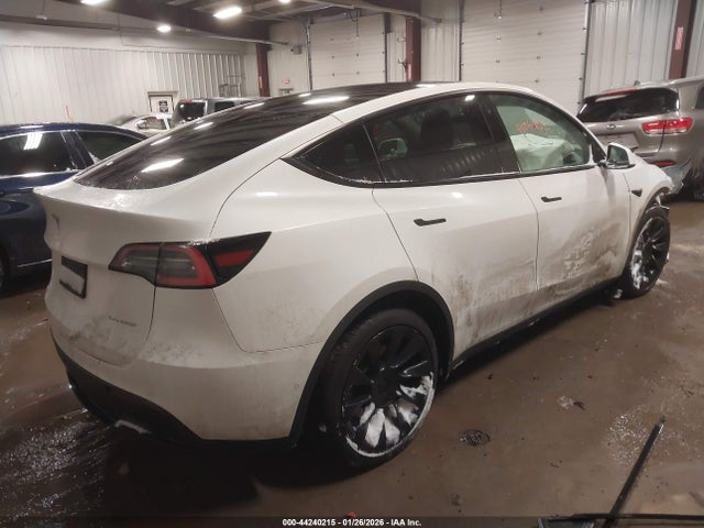 2021 Tesla Model Y Long Range Dual Motor All-wheel Drive მანქანა იყიდება აუქციონზე, vin: 5YJYGDEEXMF184669, აუქციონის ნომერი: 44240215