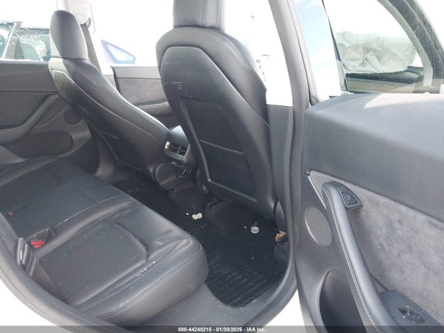 2021 Tesla Model Y Long Range Dual Motor All-wheel Drive მანქანა იყიდება აუქციონზე, vin: 5YJYGDEEXMF184669, აუქციონის ნომერი: 44240215