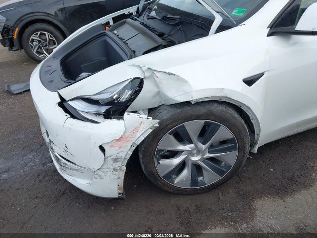 2023 TESLA MODEL Y 7SAYGAEE7PF610842 Photo 5