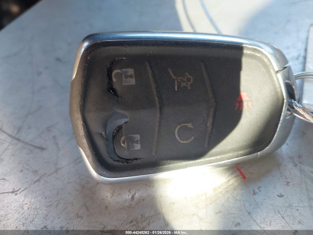 2017 CADILLAC XT5 1GYKNCRS9HZ105119 Photo 10