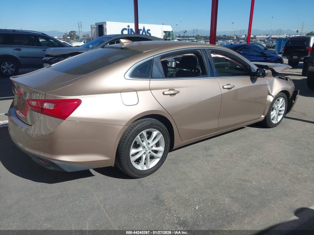 Chevrolet MALIBU LT 2018 1G1ZD5ST2JF166284 Image 4
