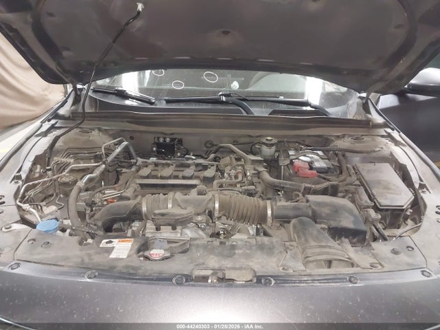 1HGCV1F17KA098950 Honda ACCORD LX