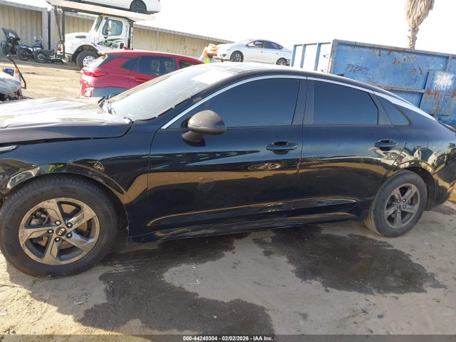 5XXG14J2XMG075473 KIA K5 LXS