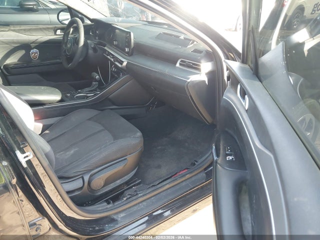 5XXG14J2XMG075473 KIA K5 LXS
