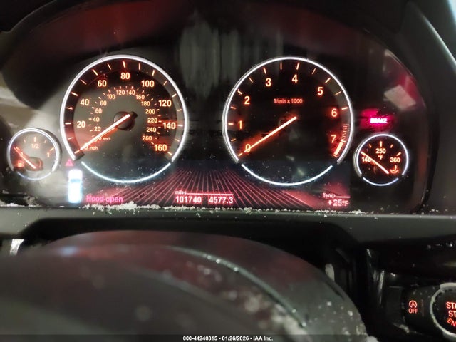 2016 BMW X5 5UXKR6C55G0J81856 Photo 6