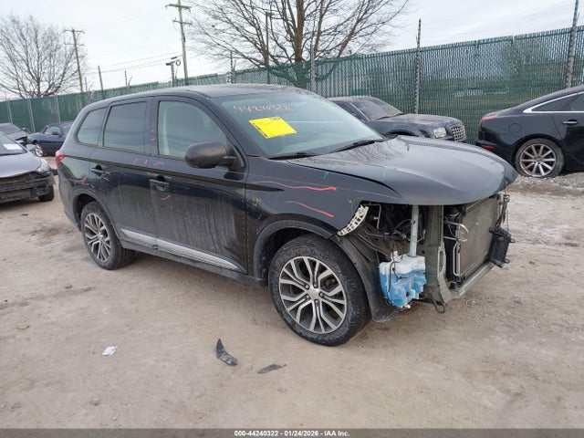 2018 MITSUBISHI OUTLANDER JA4AZ3A34JZ059497 Photo 0