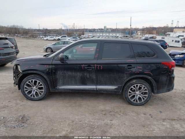 Mitsubishi Outlander Es 2018 JA4AZ3A34JZ059497 Image 15
