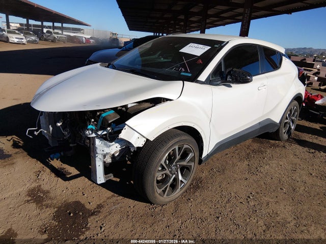 JTNKHMBX0M1113445 Toyota C-HR XLE