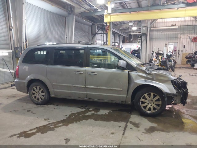Aukcja sprzedaży 2016 Chrysler Town & Country Touring, vin: 2C4RC1BG2GR118713, numer aukcji: 44240396