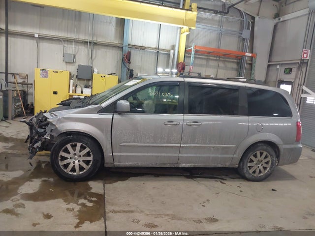 Aukcja sprzedaży 2016 Chrysler Town & Country Touring, vin: 2C4RC1BG2GR118713, numer aukcji: 44240396