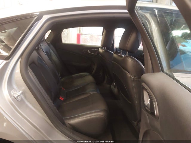 Продажа на аукционе авто 2016 Chrysler 200 S, vin: 1C3CCCBG6GN109953, номер лота: 44240422