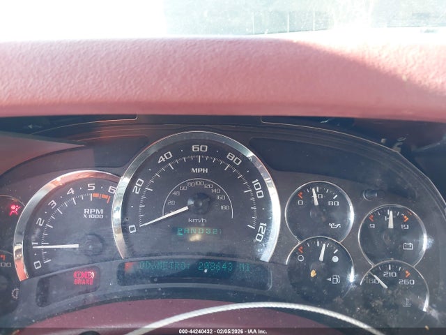 2005 CADILLAC ESCALADE ESV 3GYFK66N95G154407 Photo 6