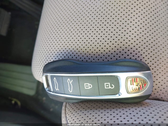 2021 PORSCHE TAYCAN WP0AB2Y16MSA43150 Photo 10