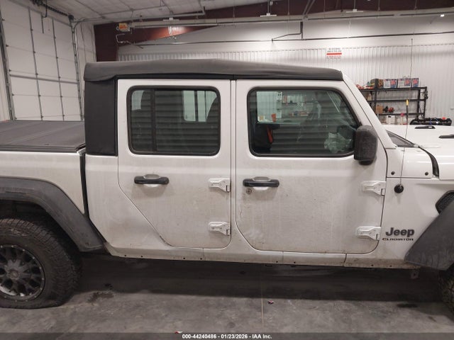 44240486 :رقم المزاد ، 1C6HJTAG1NL158518 vin ، 2022 Jeep Gladiator Sport 4x4 مزاد بيع