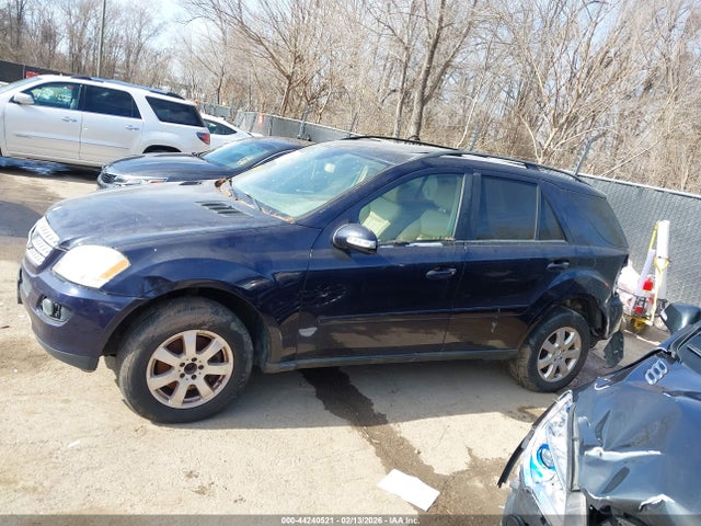 2007 Mercedes-benz Ml 350 4matic მანქანა იყიდება აუქციონზე, vin: 4JGBB86E87A234228, აუქციონის ნომერი: 44240521