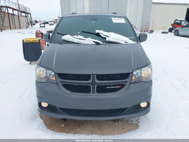 2C4RDGEG0KR739498 Dodge Grand Caravan Gt
