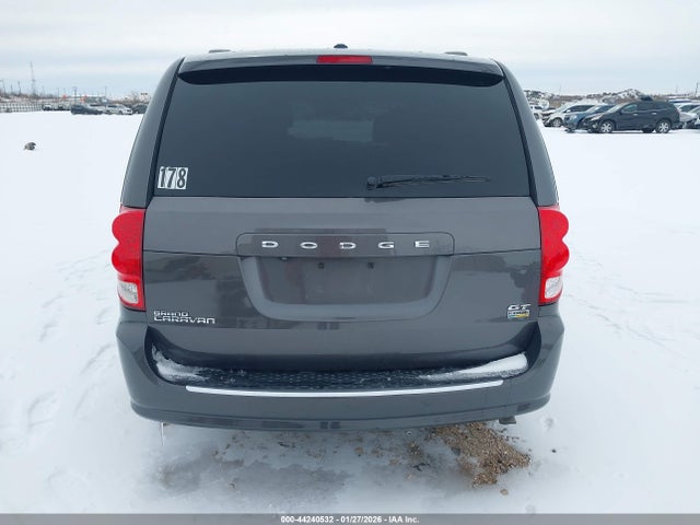 2C4RDGEG0KR739498 Dodge Grand Caravan Gt