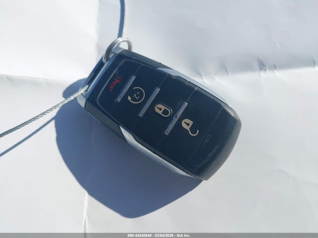 44240549 :رقم المزاد ، 1C6SRFFT4MN733350 vin ، 2021 Ram 1500 Big Horn  4x4 5'7 Box مزاد بيع