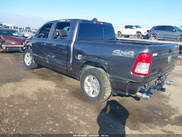 44240549 :رقم المزاد ، 1C6SRFFT4MN733350 vin ، 2021 Ram 1500 Big Horn  4x4 5'7 Box مزاد بيع