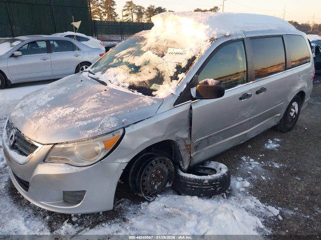 Продажа на аукционе авто 2010 Volkswagen Routan S, vin: 2V4RW4D18AR348254, номер лота: 44240567