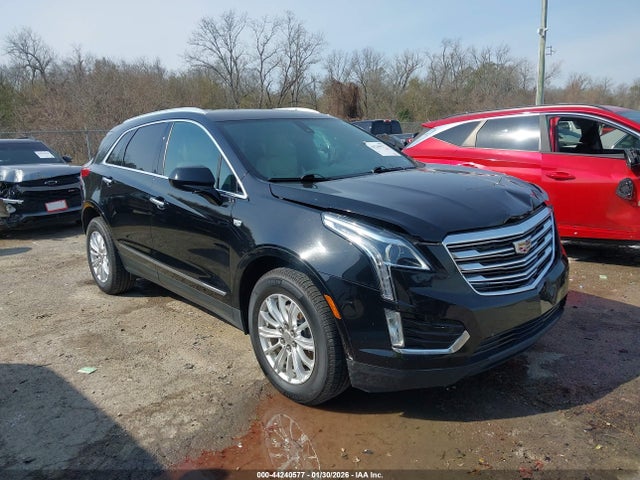 2017 CADILLAC XT5 1GYKNARS2HZ194777 Photo 0