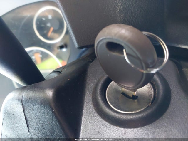 44240578 :رقم المزاد ، 1C4NJDEB1FD365342 vin ، 2015 Jeep Compass Latitude مزاد بيع