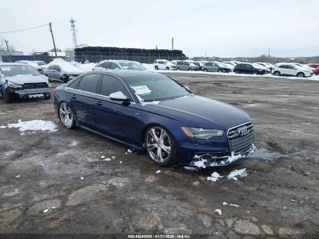 44240590 :رقم المزاد ، WAUJ2AFC2DN091056 vin ، 2013 Audi S6 4.0t Prestige مزاد بيع