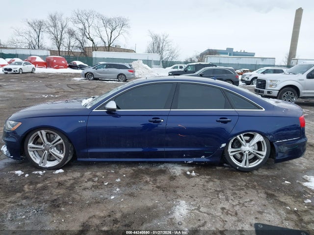 44240590 :رقم المزاد ، WAUJ2AFC2DN091056 vin ، 2013 Audi S6 4.0t Prestige مزاد بيع