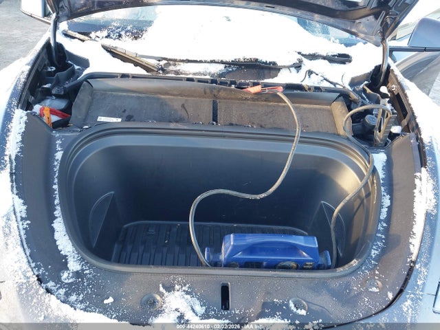 2024 TESLA MODEL Y 7SAYGDEE7RA254927 Photo 9