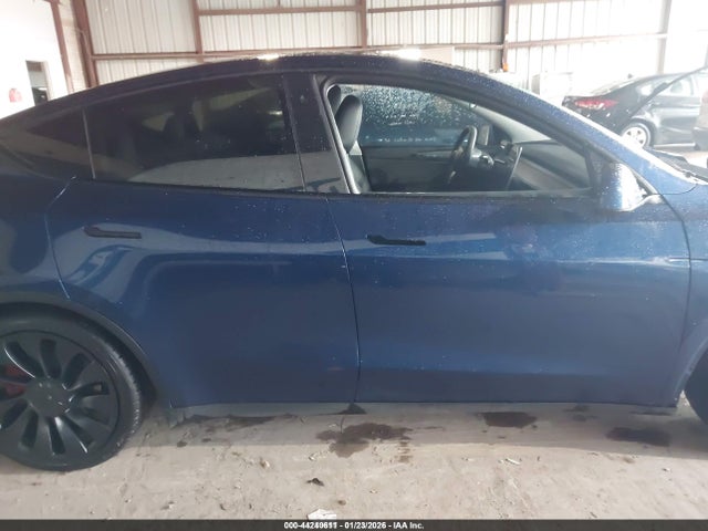 7SAYGDEF9PF709592 Tesla Model Y Performance Dual Motor All-wheel Drive