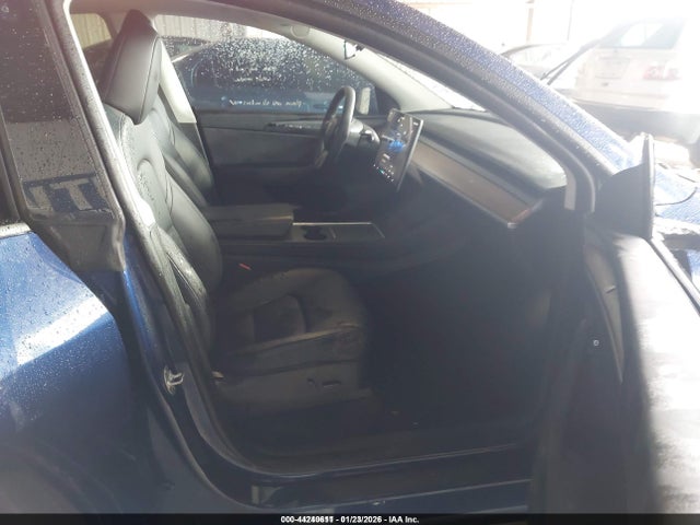 2023 TESLA MODEL Y 7SAYGDEF9PF709592 Photo 4