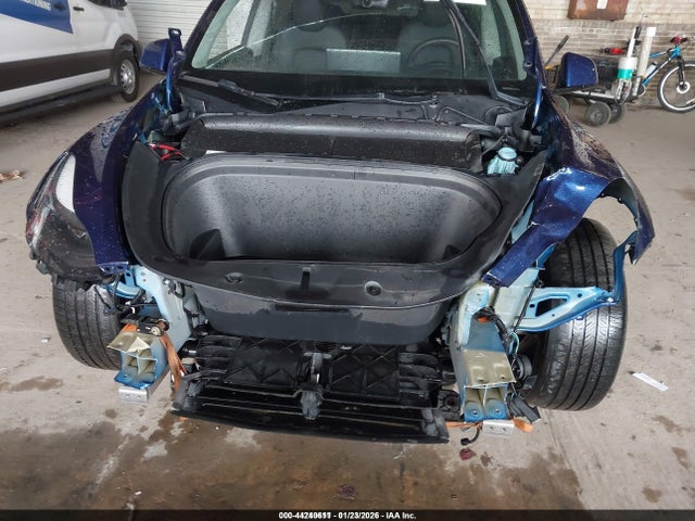 2023 TESLA MODEL Y 7SAYGDEF9PF709592 Photo 5