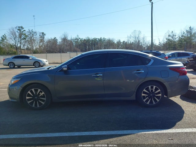 1N4AL3AP3JC198930 Nissan Altima 2.5 Sl