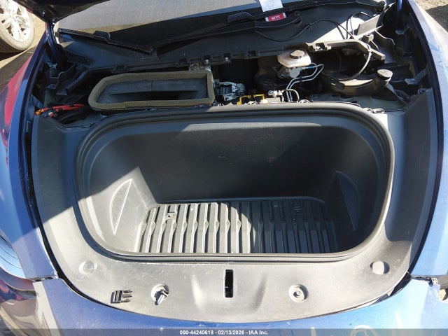 2020 TESLA MODEL Y 5YJYGDEE7LF031777 Photo 9