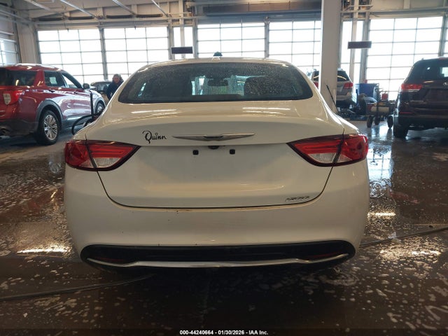 2015 Chrysler 200 Limited მანქანა იყიდება აუქციონზე, vin: 1C3CCCAB6FN563088, აუქციონის ნომერი: 44240664