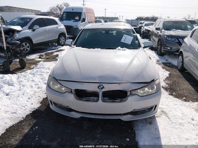 Aukcja sprzedaży 2013 Bmw 328i, vin: WBA3A5C51DJ462868, numer aukcji: 44240675