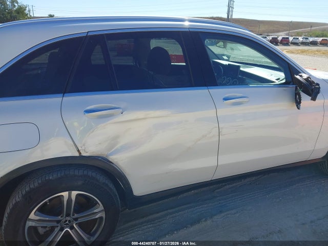 WDC0G4KB0KF544364 Mercedes-Benz Glc 300 4matic