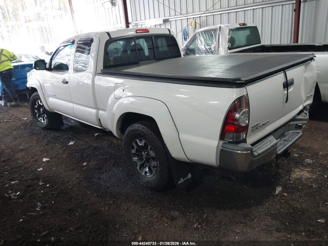 2013 TOYOTA TACOMA 5TFUX4EN5DX021707 Photo 2