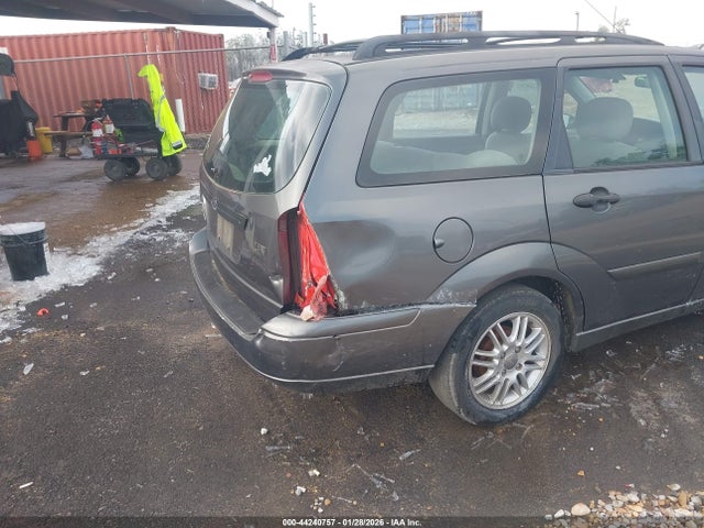 2003 FORD FOCUS 1FAFP36383W227162 Photo 5