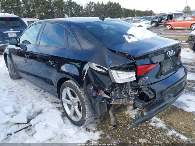 2016 AUDI A3 WAUB8GFF8G1113119 Photo 2